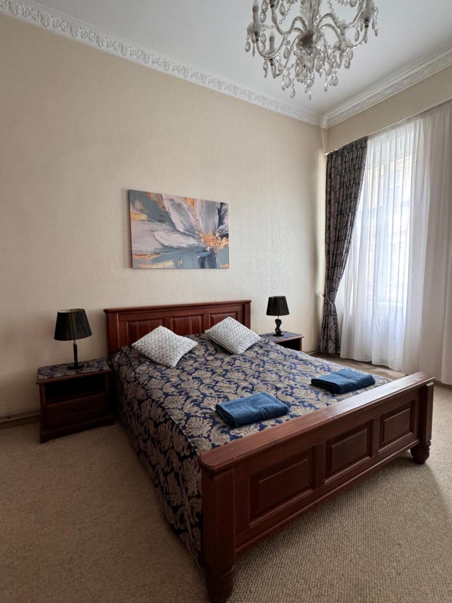 Apartamenty Kulisha 25 Lviv Exterior photo
